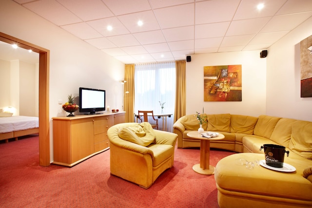 ホテル デーニッシャー ホフ アルテンホルツ バイ チューリップ イン