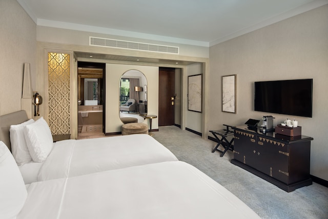 パレス ダウンタウン