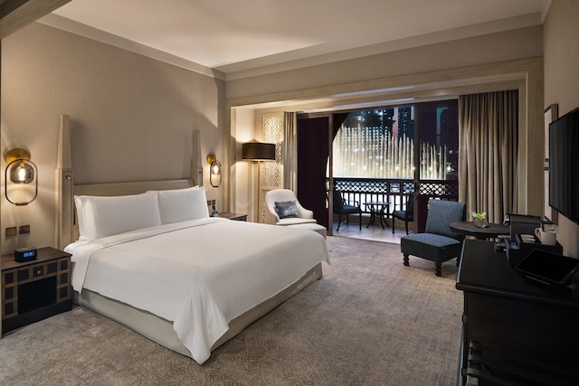 パレス ダウンタウン