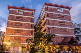 ラーミング ロッジ ホテル & スパ