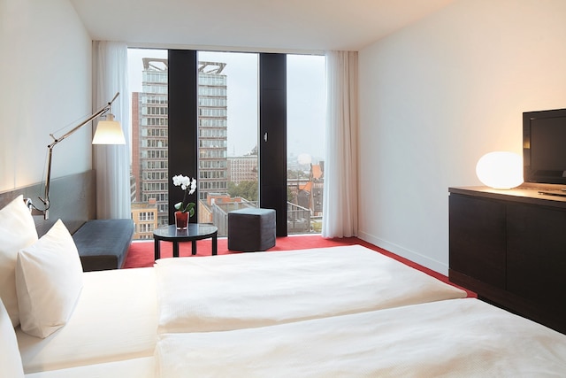 エンパイア リバーサイド ホテル