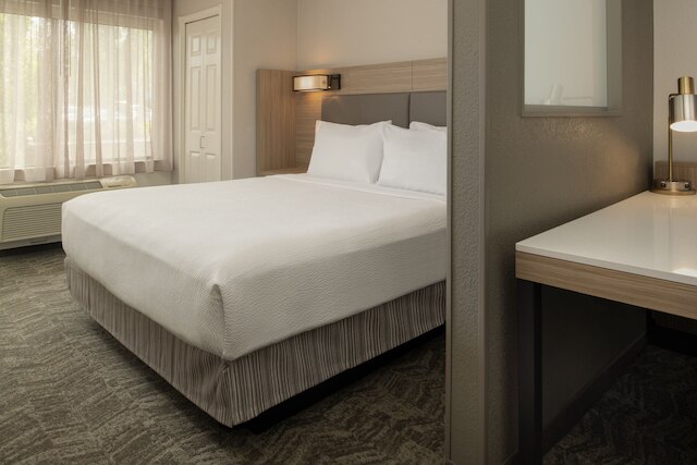 スプリングヒル・スイート・バイ・マリオット・メドフォード