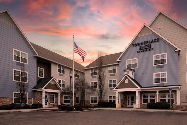 タウンプレイス スイーツ バイ マリオット メッドフォード