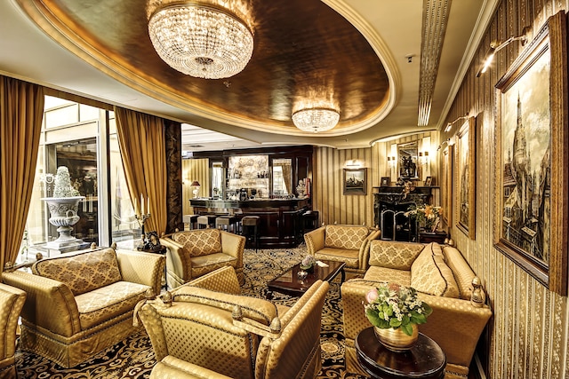 スイッツ - アン ダー フラウエンキルヒェ