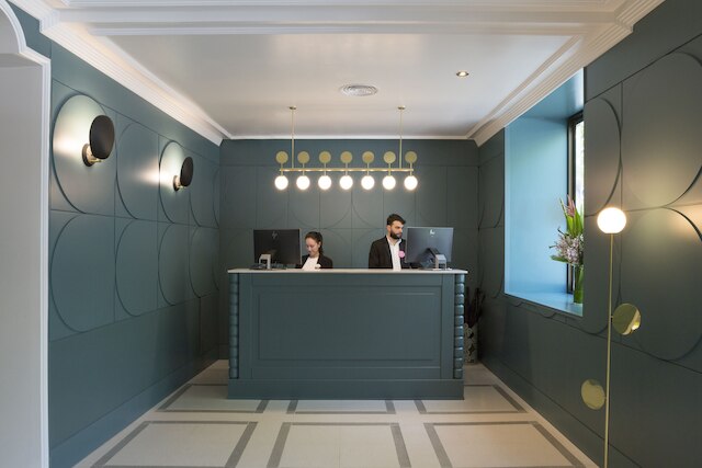 プチ パレス プエルタ ドゥ トリアナ