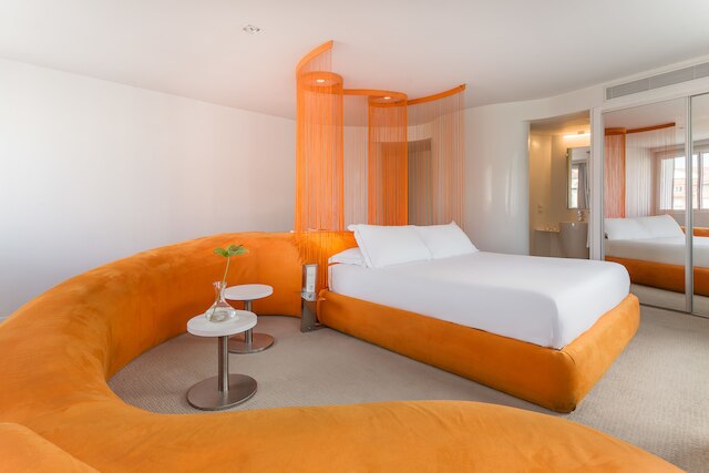 ルーム メイト オスカー、マドリード