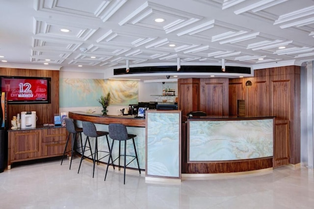 アルモン ハヤーコン