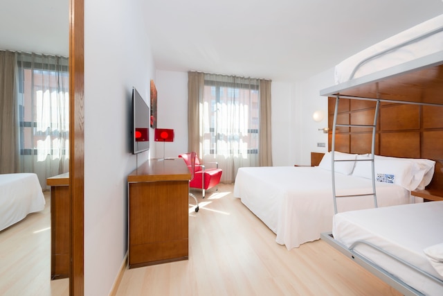 トリップ サラゴサ ホテル