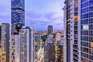 オークス ブリスベン フェスティバル スイーツ