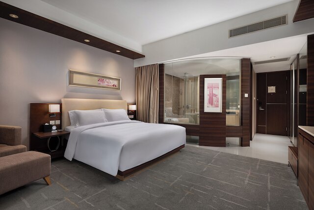 ニュー ワールド ホテル武漢 (武漢新世界酒店)