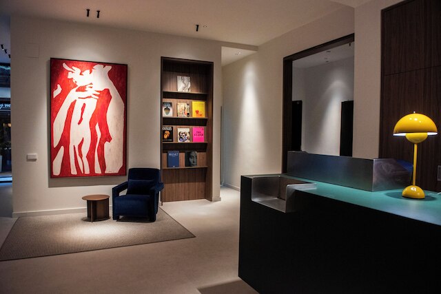 ホテルカリフォルニア