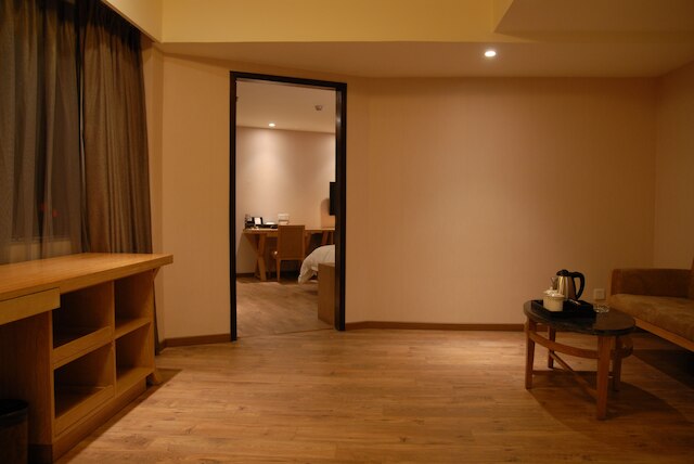 インサイル ホテルズ (グァンユェンシンツン ジンタイ ペデストリアン ストリート) (迎商酒店 (廣州廣園新村景泰步行街店))