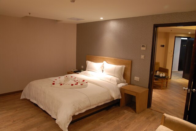 インサイル ホテルズ (グァンユェンシンツン ジンタイ ペデストリアン ストリート) (迎商酒店 (廣州廣園新村景泰步行街店))