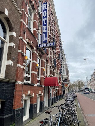 スフィンクス ホテル