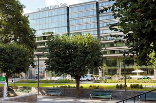 クラリオン ホテル サイン