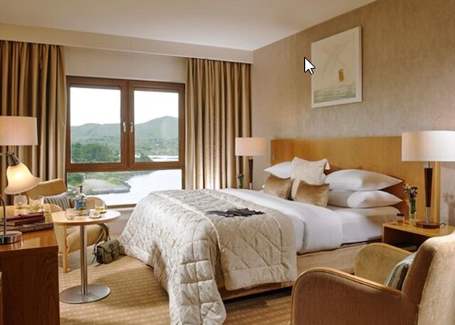 スニーム ホテル