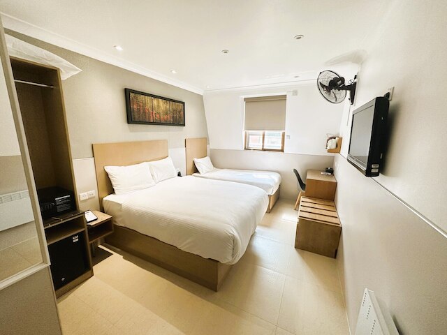 ユーロトラベラー ホテル エクスプレス