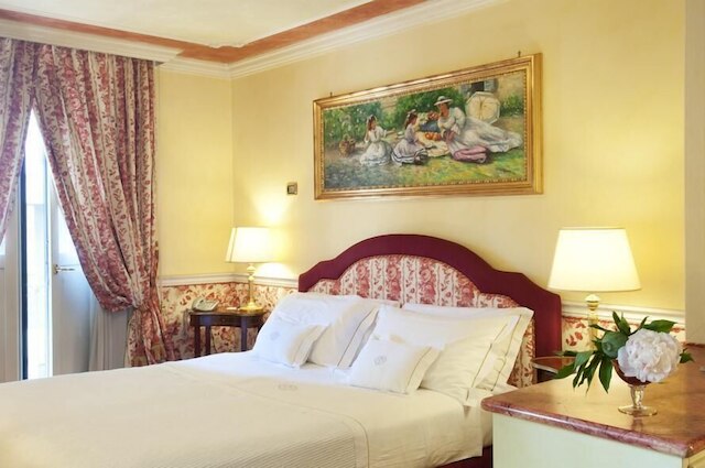 プチ パレス ホテル ド シャルム