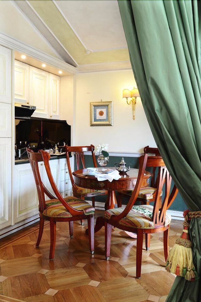 プチ パレス ホテル ド シャルム