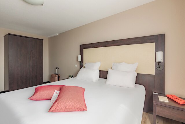 アパートシティ コンフォート ナント ウエスト サン エルブラン