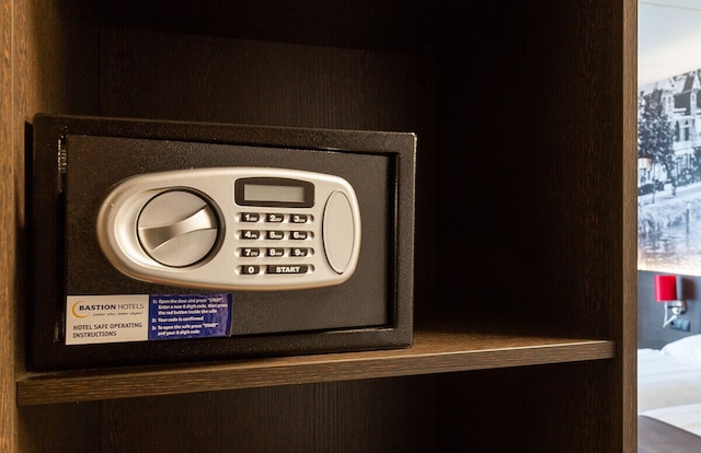 バスティオン ホテル ロッテルダム アレクサンダー