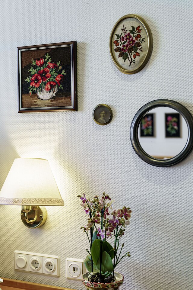 タンテ アルマズ ホテル ラストハウス アム リング