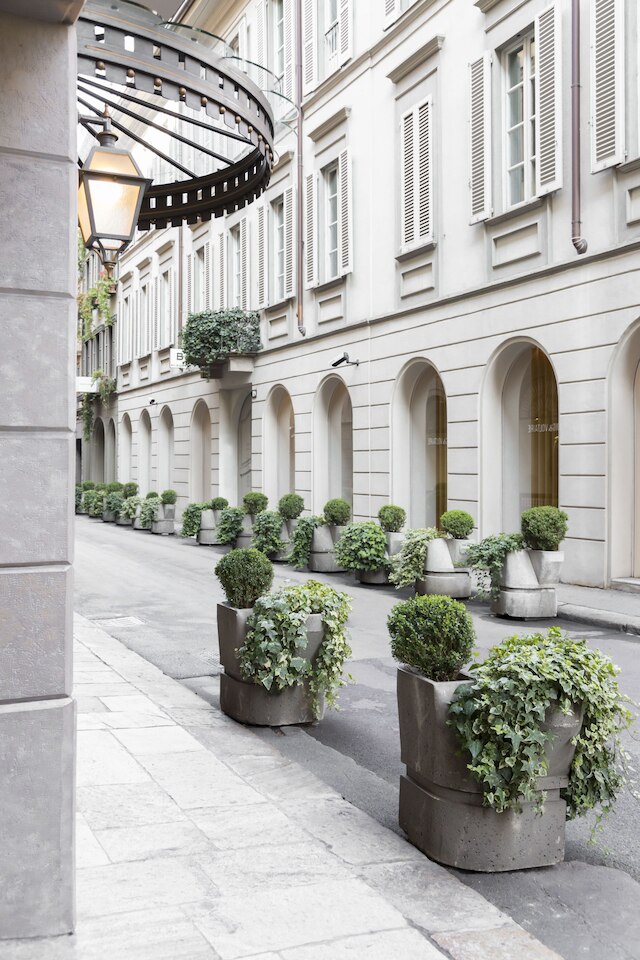 ホテル マンツォーニ