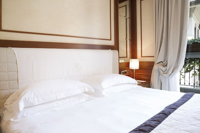 ホテル マンツォーニ