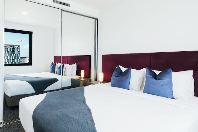 クエスト マスコット サービスド アパートメンツ