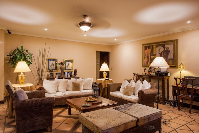 ホテル ロス ロブレス