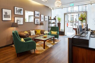 シュヴァル ハリントン コート アット サウス ケンジントン