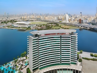 クラウン プラザ フェスティバル シティ by IHG