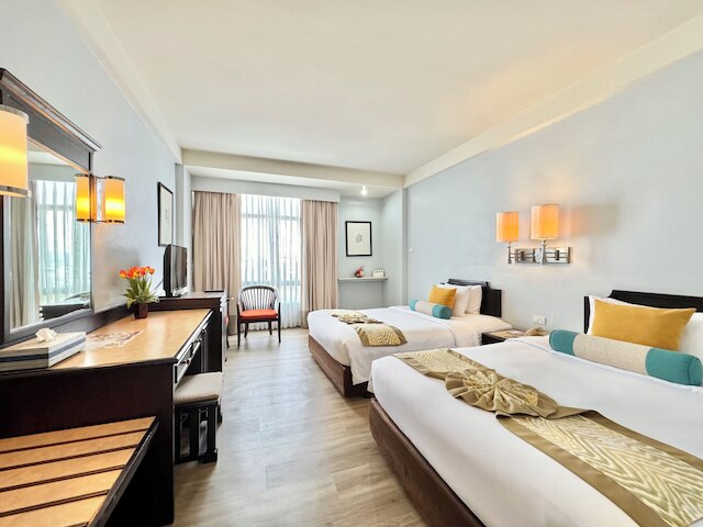 プーケット メルリン ホテル