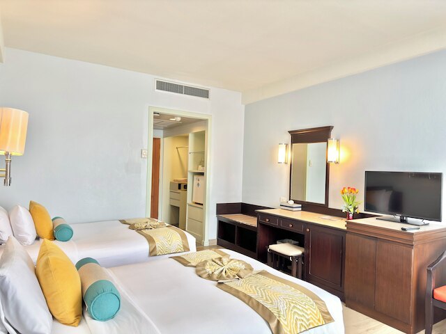 プーケット メルリン ホテル