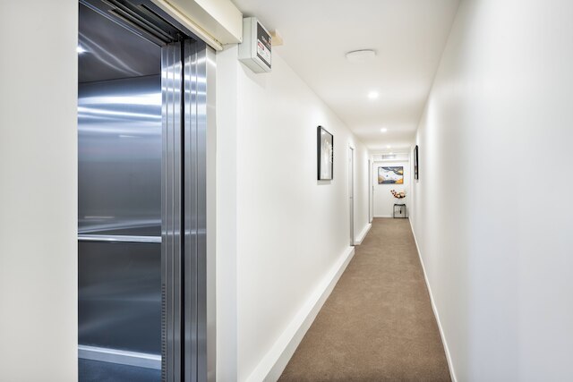 ベストウェスタン ニューマーケット イン & スイーツ