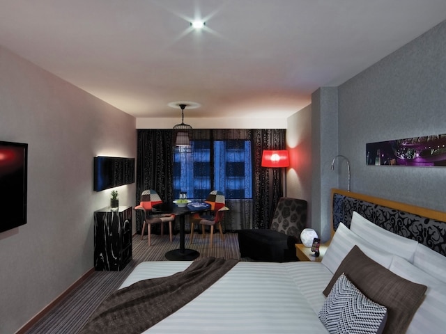 キュー グリーン ホテル ワンチャイ HK 香港灣仔睿景酒店