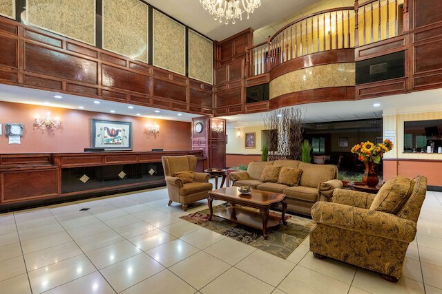 ラ キンタ イン & スイーツ バイ ウィンダム ドッジ シティ