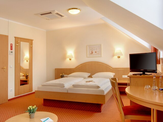 ホテル クラームヒルト アム ヒルシュガルテン