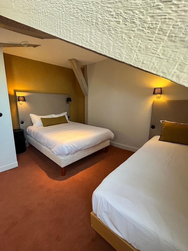 ホテル アンリ 4