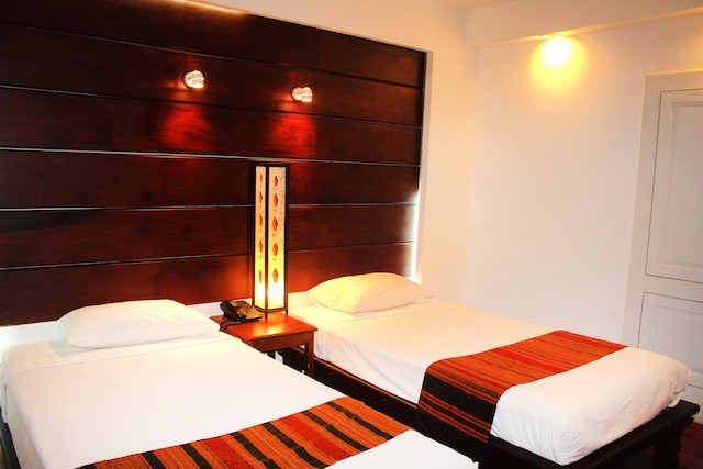 チッチャレウン ムアンルアン ホテル