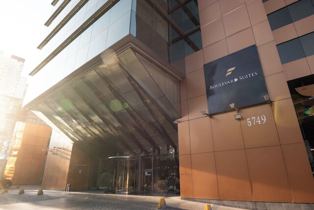 ブールバード スイーツ ホテル