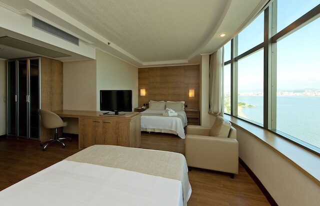 マジェスティック パレス ホテル