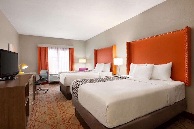 ラ キンタ イン & スイーツ バイ ウィンダム ラッカワナ