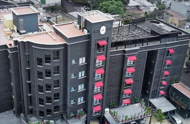 ハイブ ナポレス バイ G ホテルズ