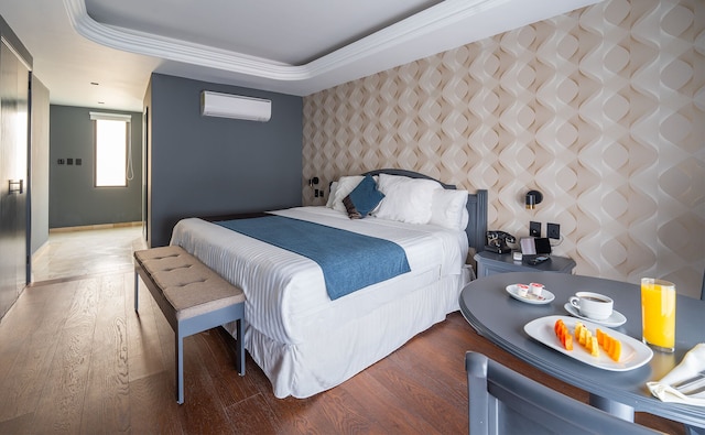 ハイブ ナポレス バイ G ホテルズ