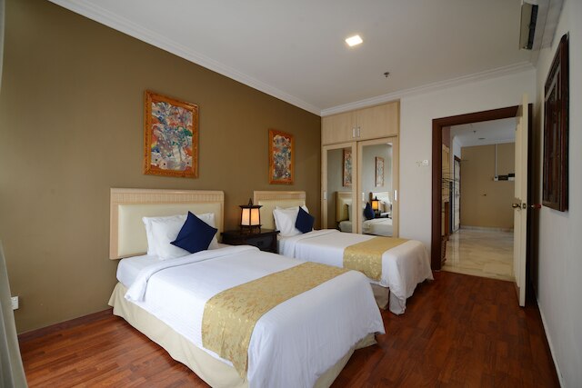 ホリデイ プレイス