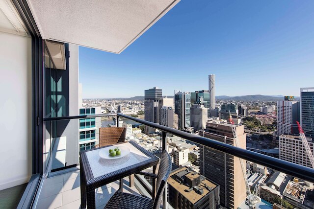 オークス ブリスベン オン シャーロット スイーツ