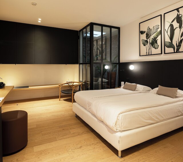 イ ポルティッチ ホテル