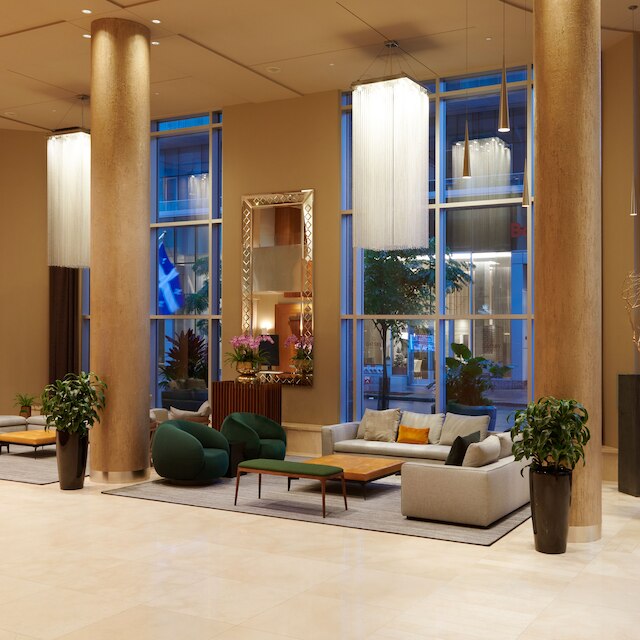 ヴァルヴィック ル クリスタル - モントリオール