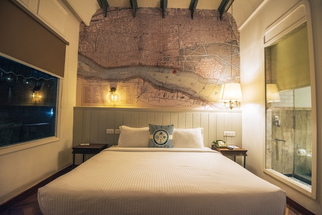 ポロ フローテル コルカタ